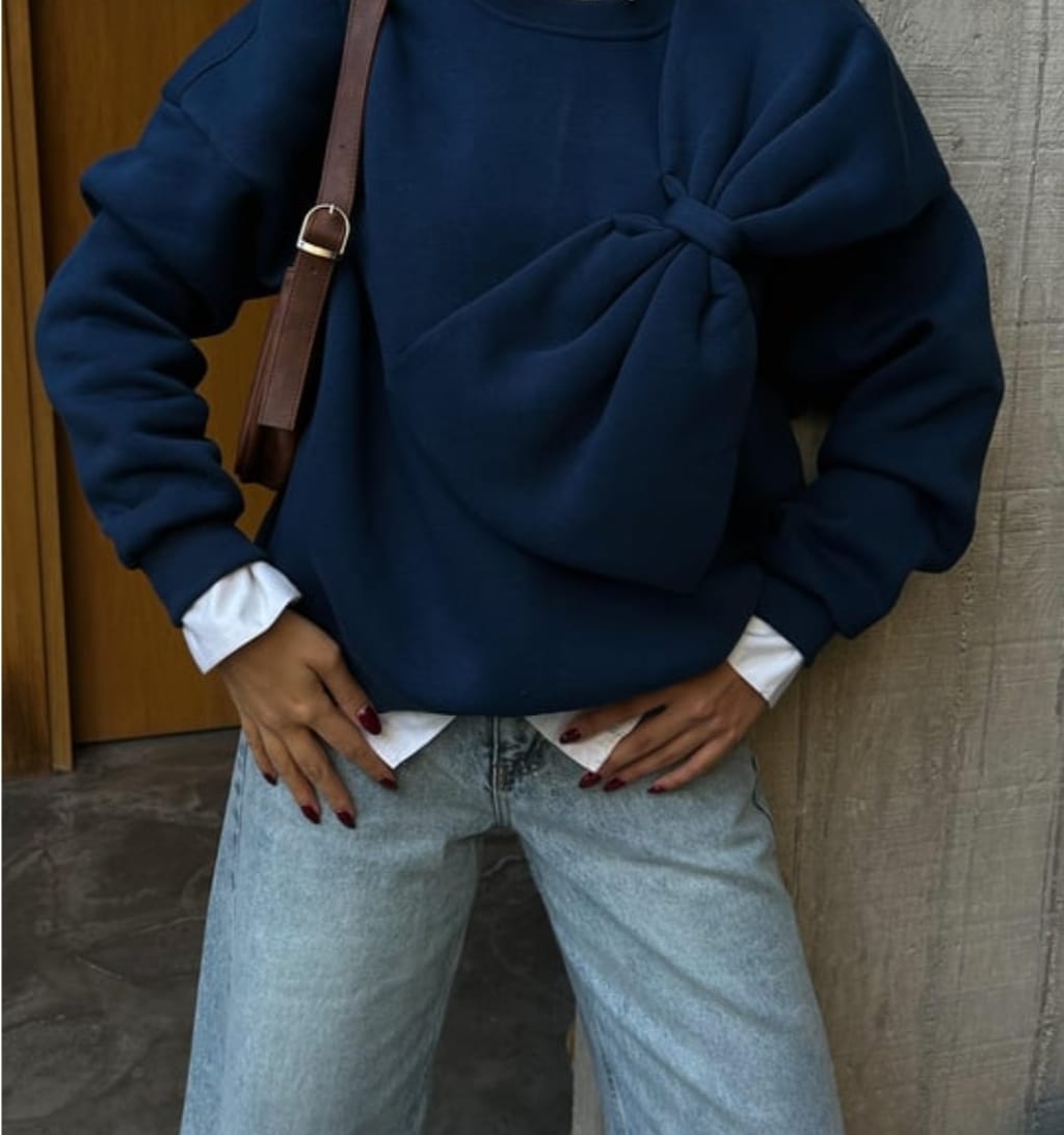 COQUETE SWEATER
